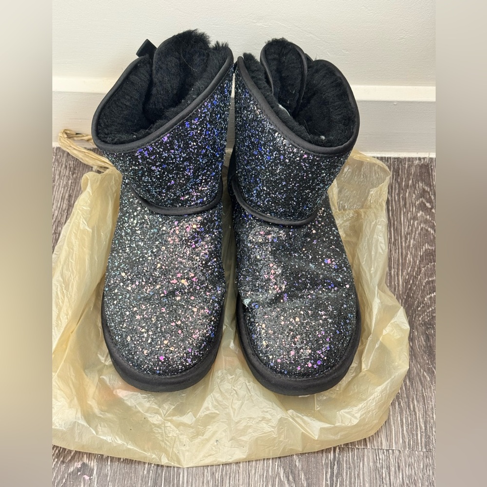 Ugg Boots Mini Bailey With Bow